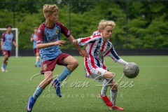 NVH_0857